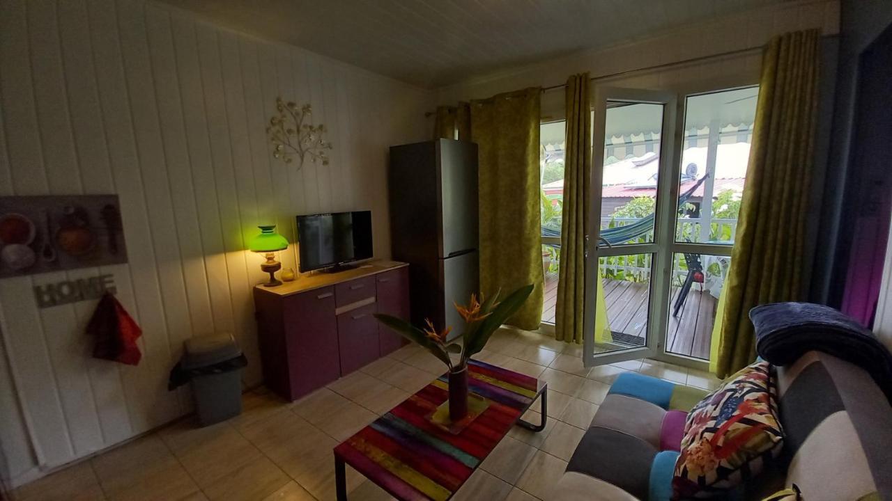 Hébergement de vacances Les Capra - Papaye Bouillante